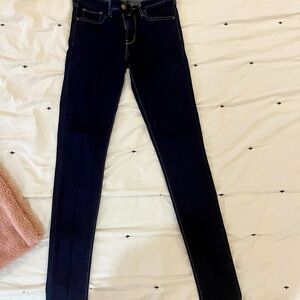 Levi's Women's Deep Indigo Skinny Jeans